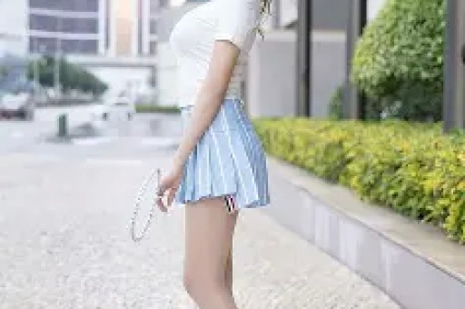 知名女网红翻车每天收入几万礼物却被曝光是AI生成的人物