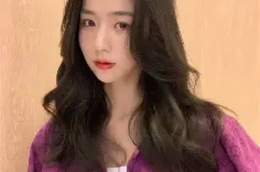 被富豪包养和赌王传绯闻好命袁咏仪因耍大牌被成龙“封杀”？